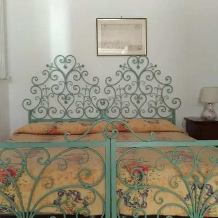 Domus Ξενοδοχείο με διαμερίσματα 4*