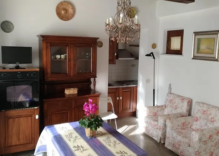 Domus Ξενοδοχείο με διαμερίσματα 4*
