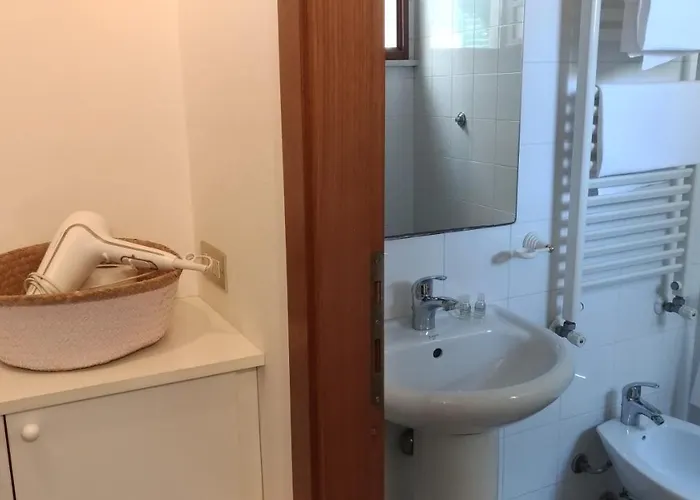Ξενοδοχείο με διαμερίσματα Domus Πίζα