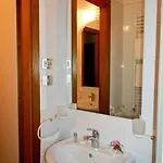 Domus Aparthotel Pisa